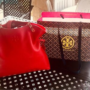 Tory Burch Vibrant Red Shoulder Bag Purse Gold chain